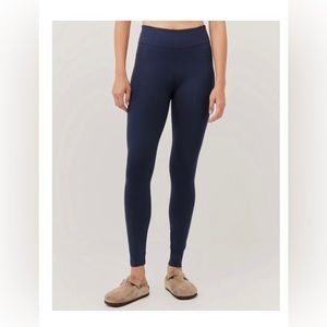 Pact Organic PureFit legging (navy) size large